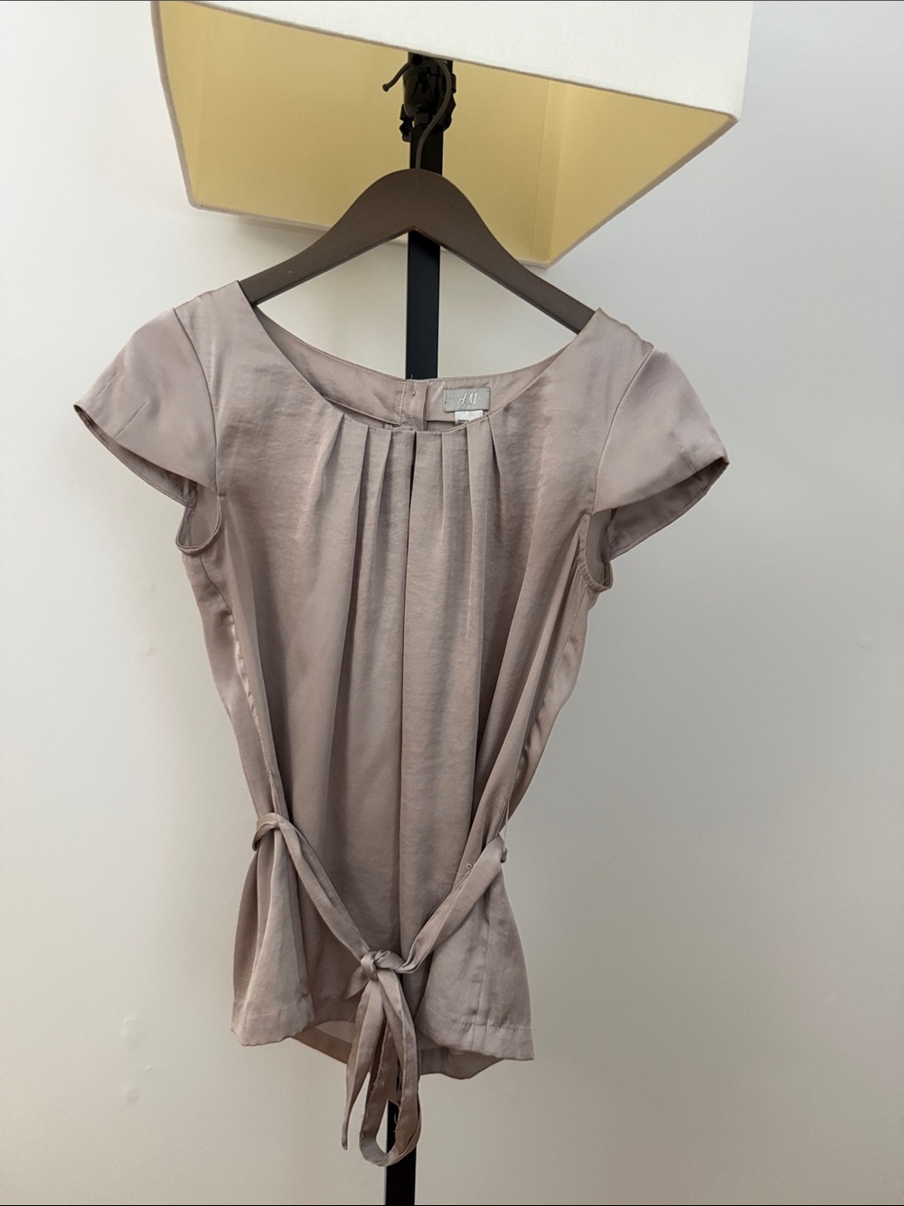 H&M Taupe Cap Sleeve Tie-Waist Blouse
